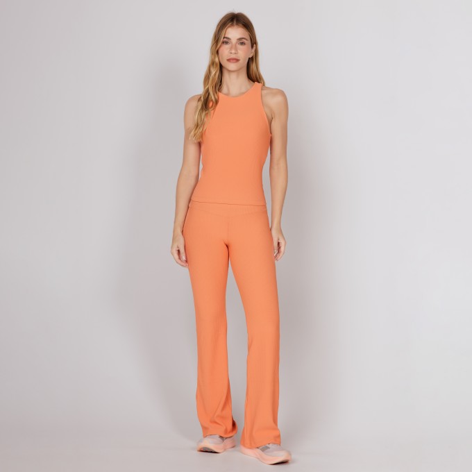 Calça Flare Canelada Damasco Essential