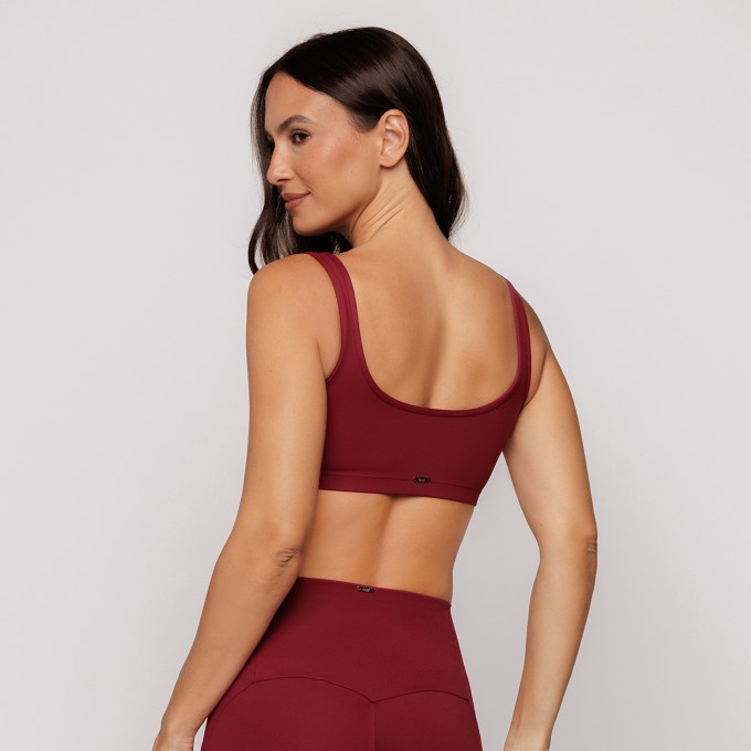 Top Active Performance Bordô Timeless