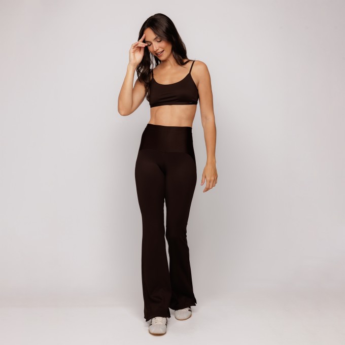 Calça Flare Essence Ganache Timeless